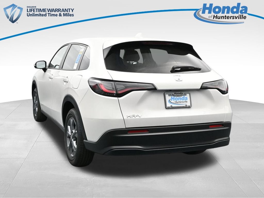 New 2026 Honda HR-V LX image 7
