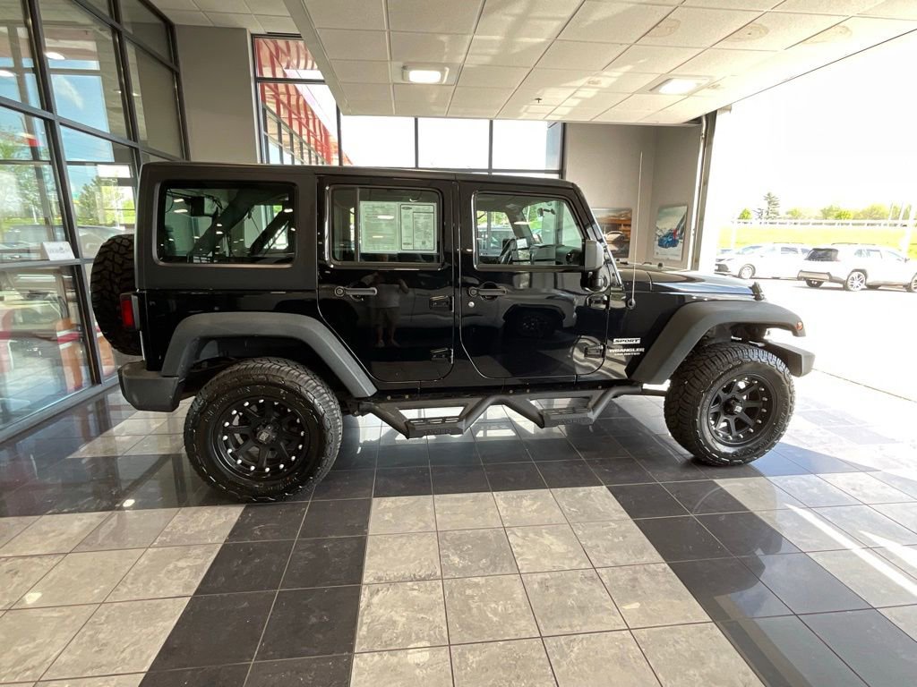 Used 2016 Jeep Wrangler Unlimited Sport image 6
