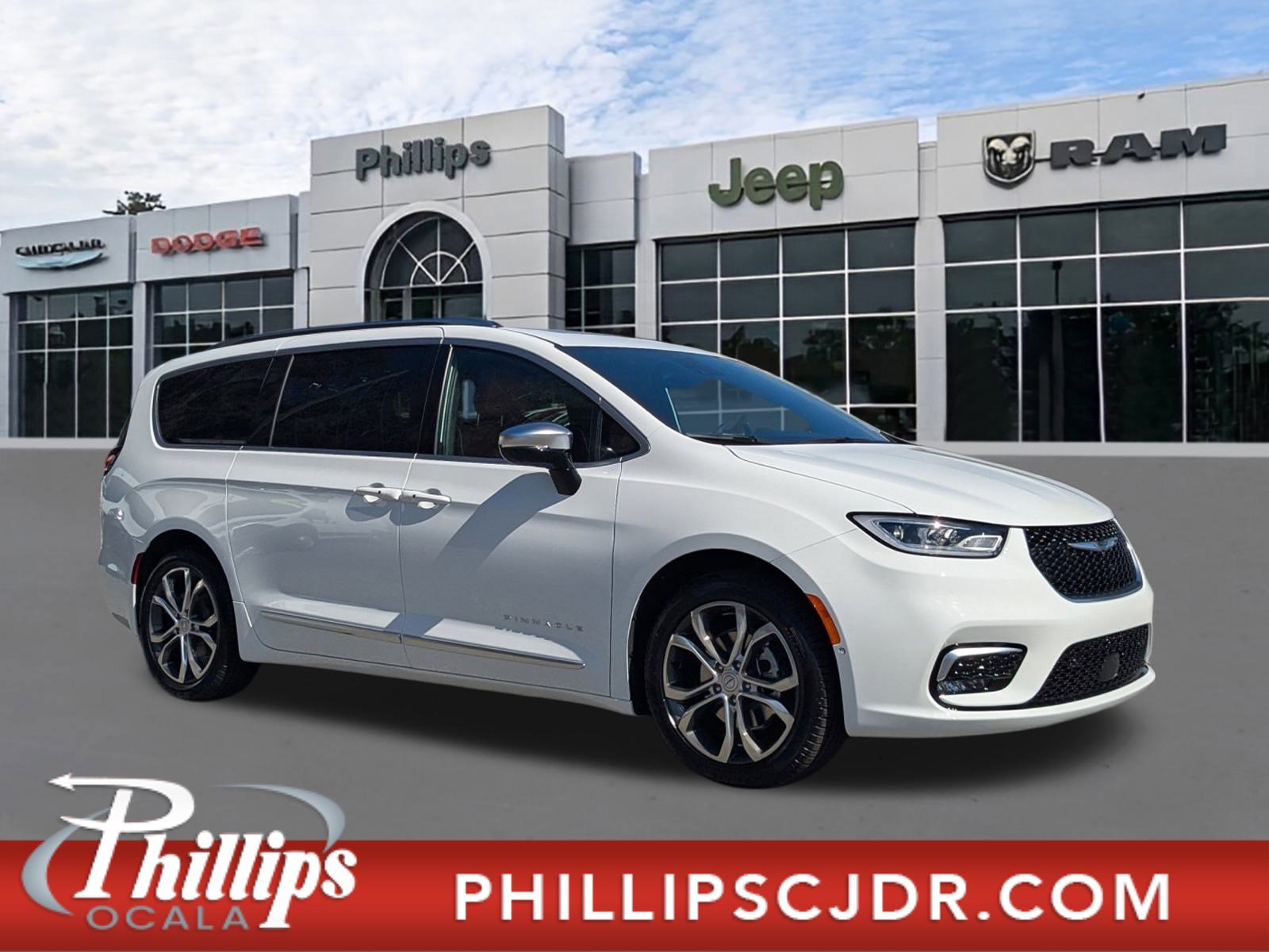 New 2026 Chrysler Pacifica Pinnacle FWD image 1