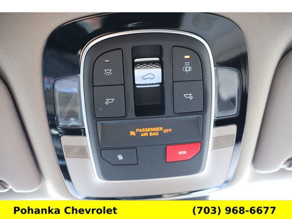 Used 2023 Hyundai Santa Fe SEL w/ Premium Package AWD/4WD image 18