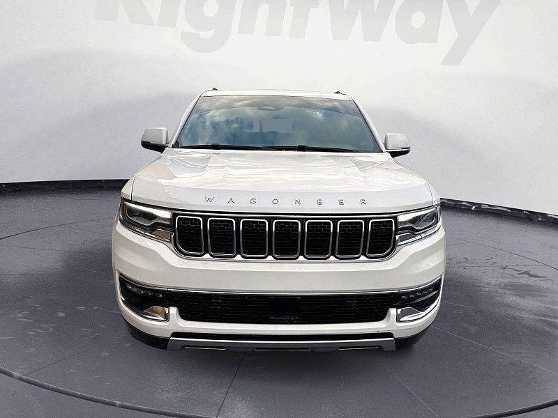 Used 2022 Jeep Wagoneer Series II AWD/4WD image 8