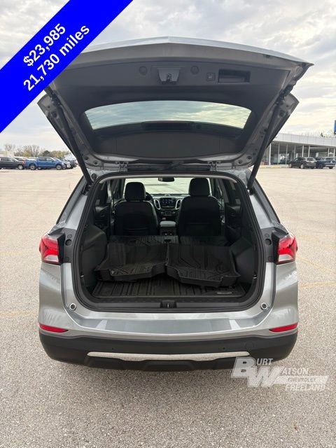 Used 2023 Chevrolet Equinox Premier FWD image 6