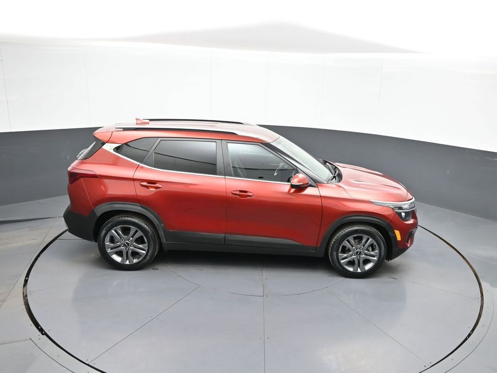 Certified 2022 Kia Seltos S image 36