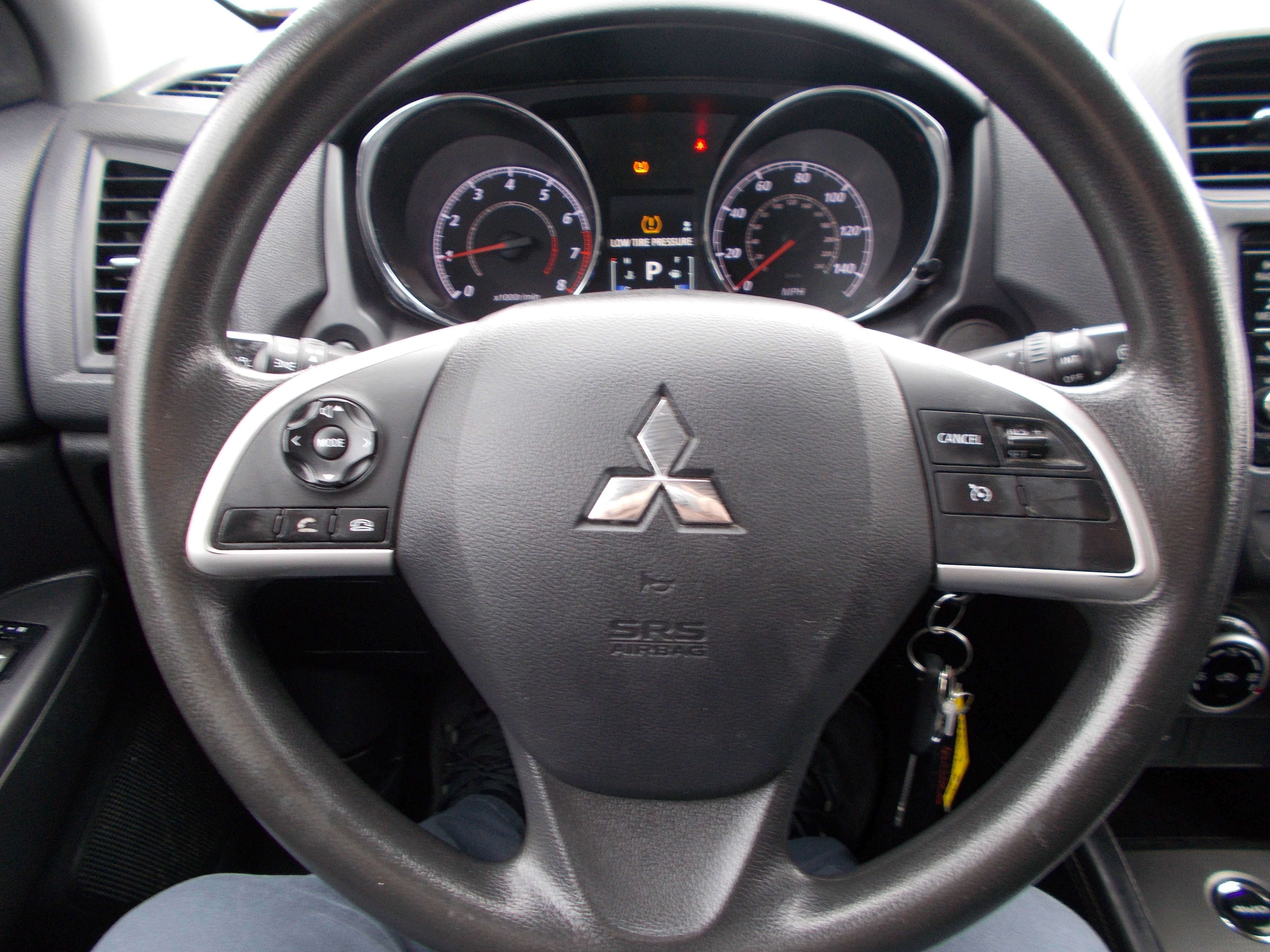 Used 2023 Mitsubishi Outlander Sport SE image 13