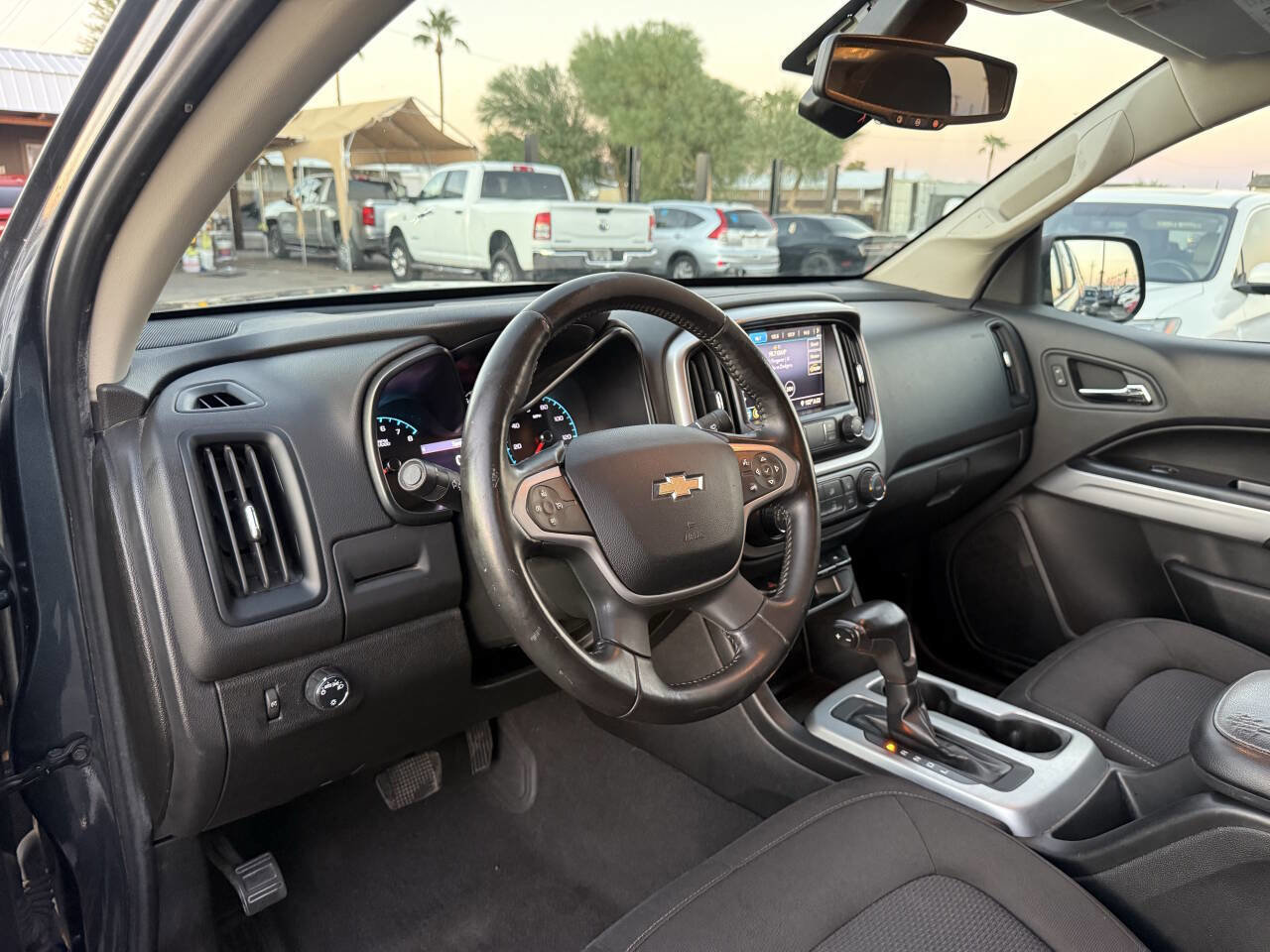 Used 2019 Chevrolet Colorado LT image 16