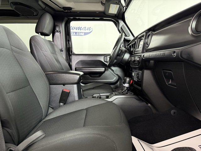 Used 2021 Jeep Wrangler Sport image 16