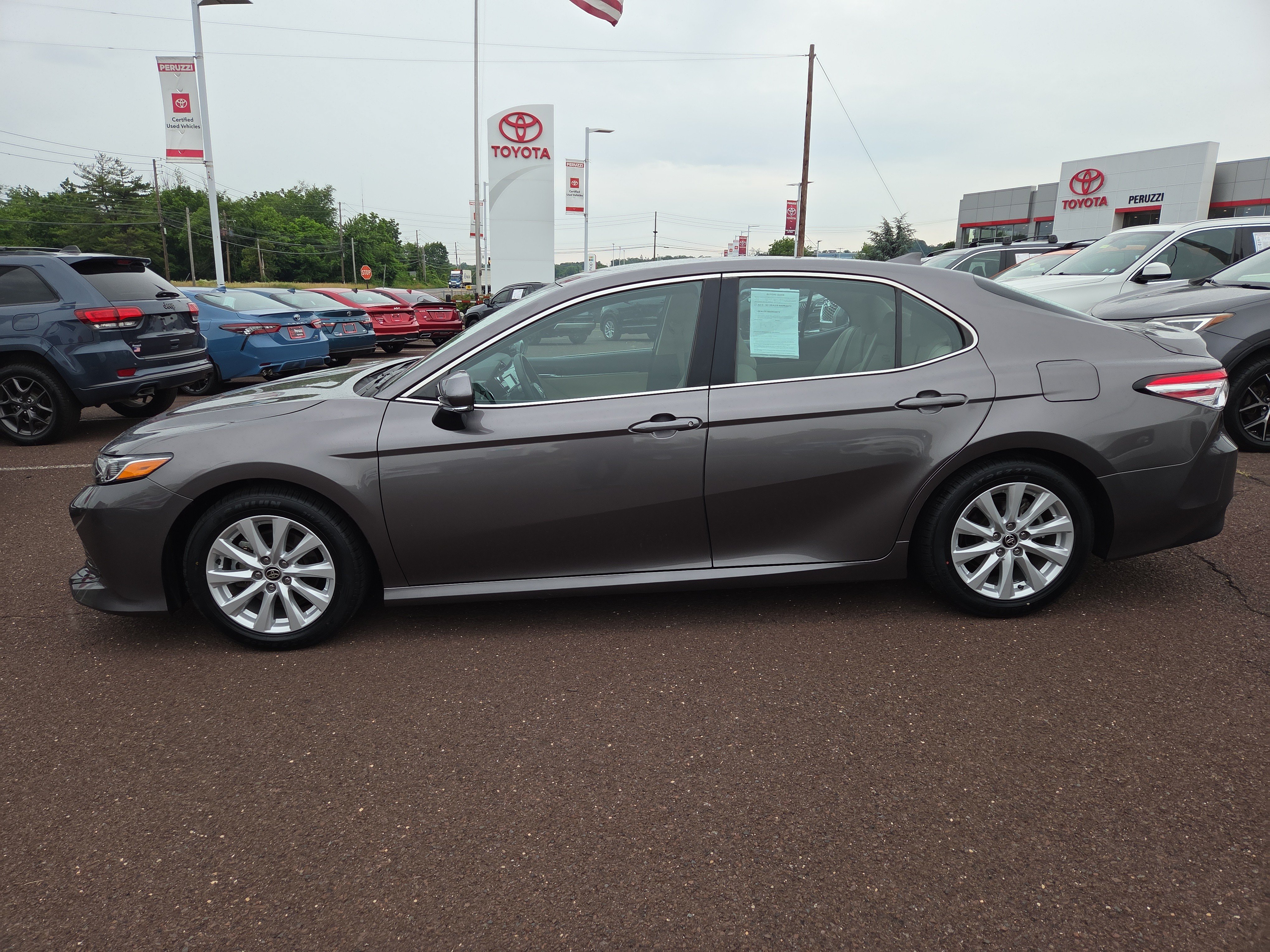 Certified 2020 Toyota Camry LE w/ Convenience Package AWD/4WD image 6