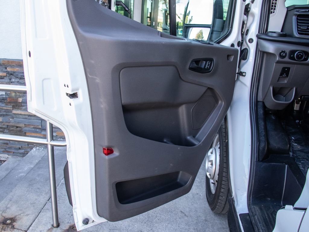 Used 2024 Ford Transit 250 Base image 10