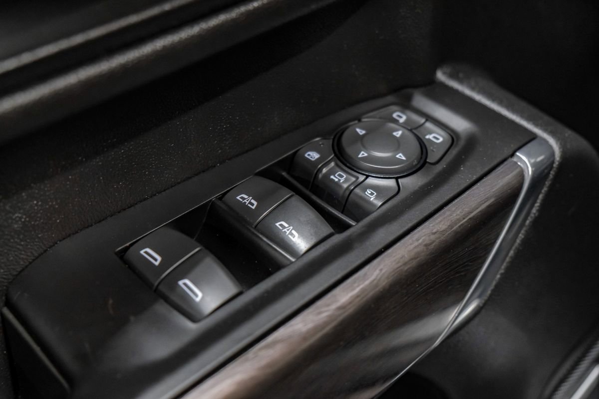 Used 2020 Chevrolet Silverado 2500 LTZ w/ LTZ Plus Package image 43