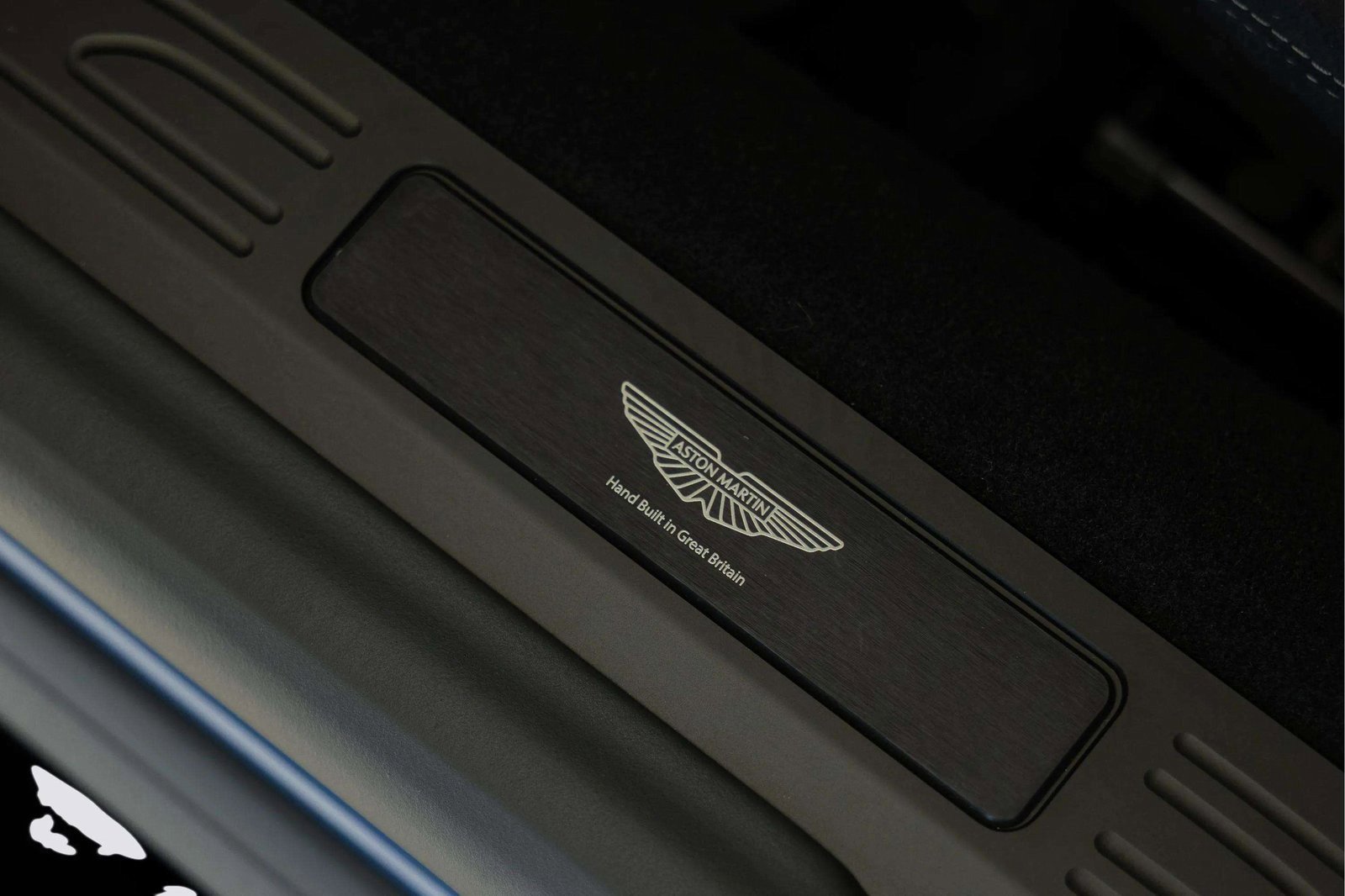 New 2026 Aston Martin V8 Vantage Coupe image 21