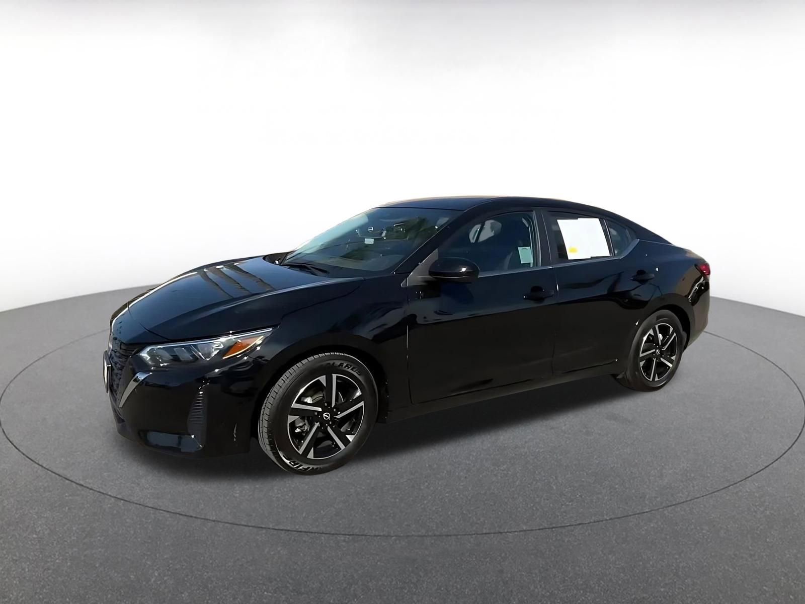 Used 2025 Nissan Sentra SV FWD image 7