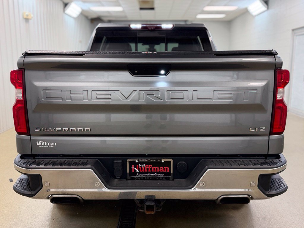 Used 2021 Chevrolet Silverado 1500 LTZ w/ LTZ Premium Package AWD/4WD image 8