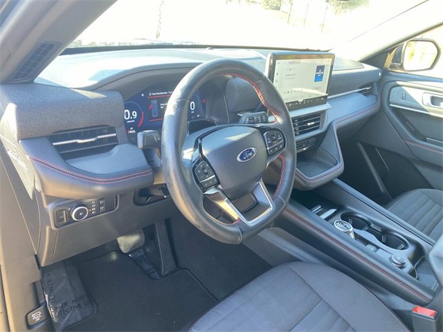 Used 2025 Ford Explorer ST-Line image 23