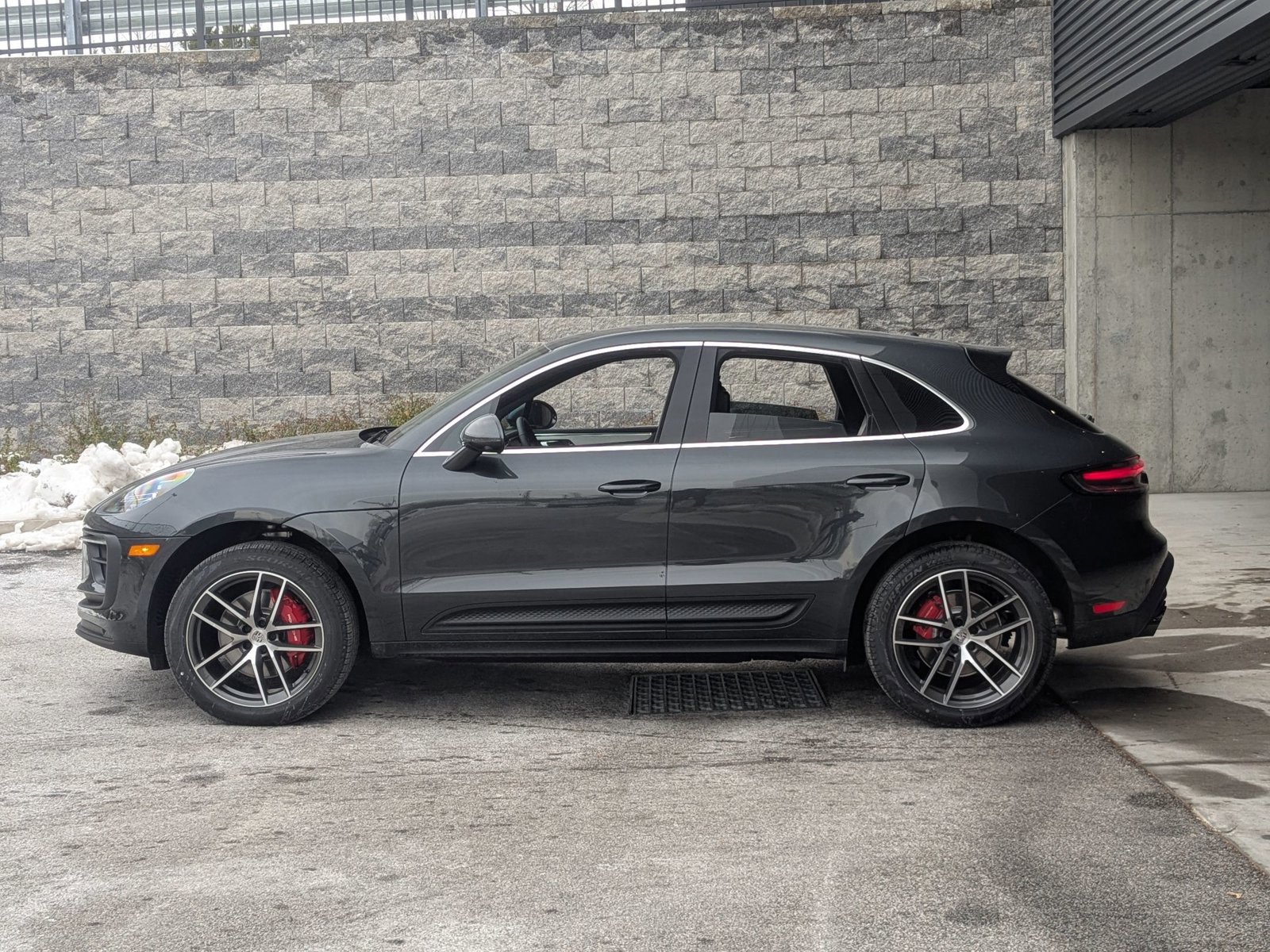 New 2026 Porsche Macan S video 2