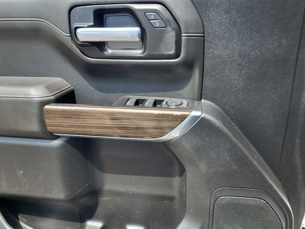 Used 2021 Chevrolet Silverado 1500 LT AWD/4WD image 10