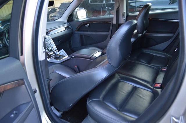 Used 2016 Volvo XC70 T5 Premier w/ Proximity Package FWD image 53