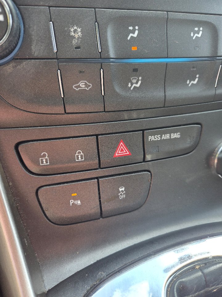 Used 2013 Chevrolet Malibu LS w/ Protection Package image 25