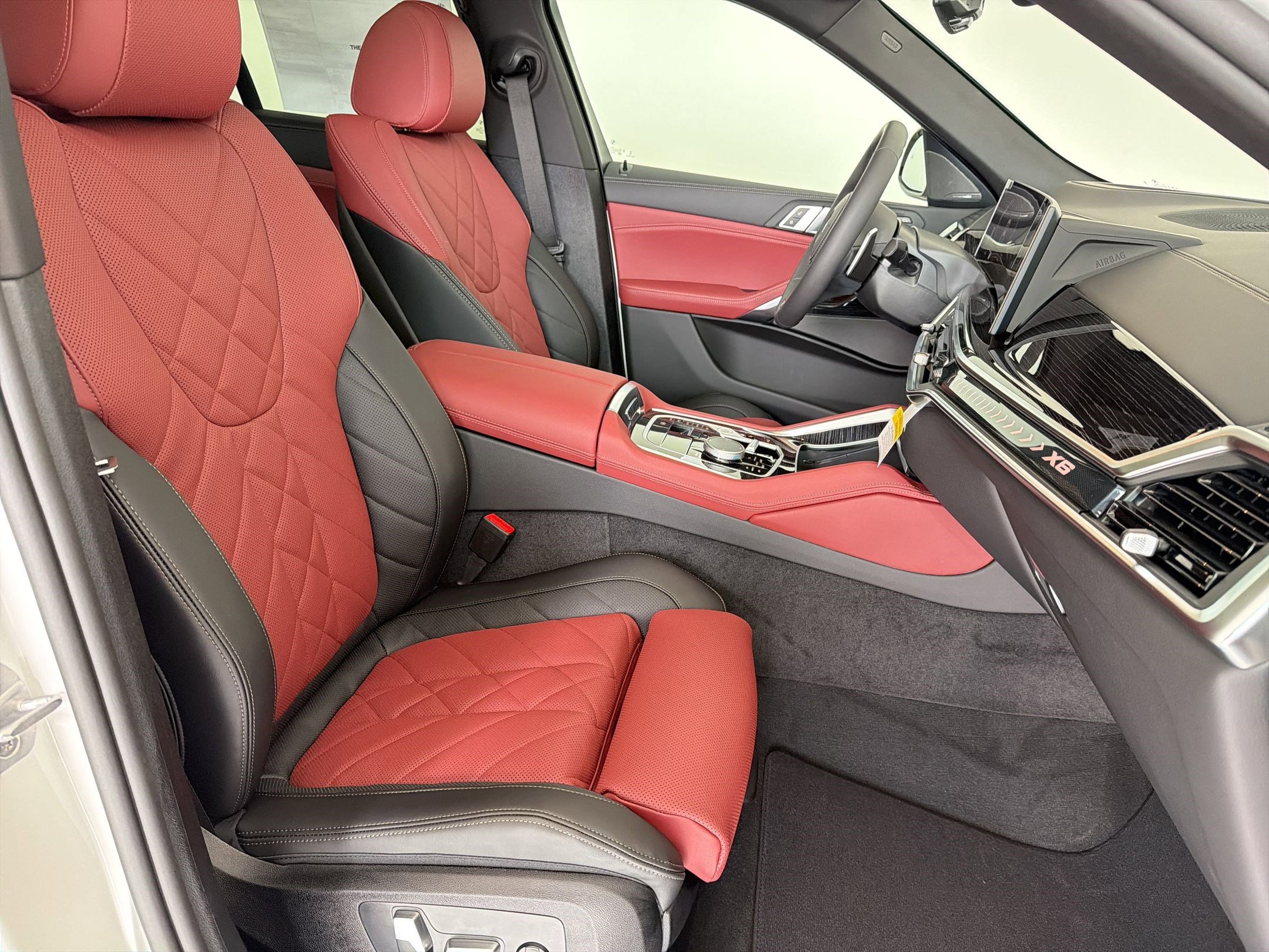 New 2026 BMW X6 xDrive40i w/ Premium Package image 31