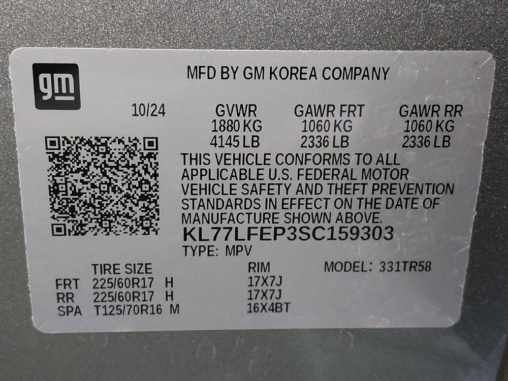 Used 2025 Chevrolet Trax LS FWD image 33