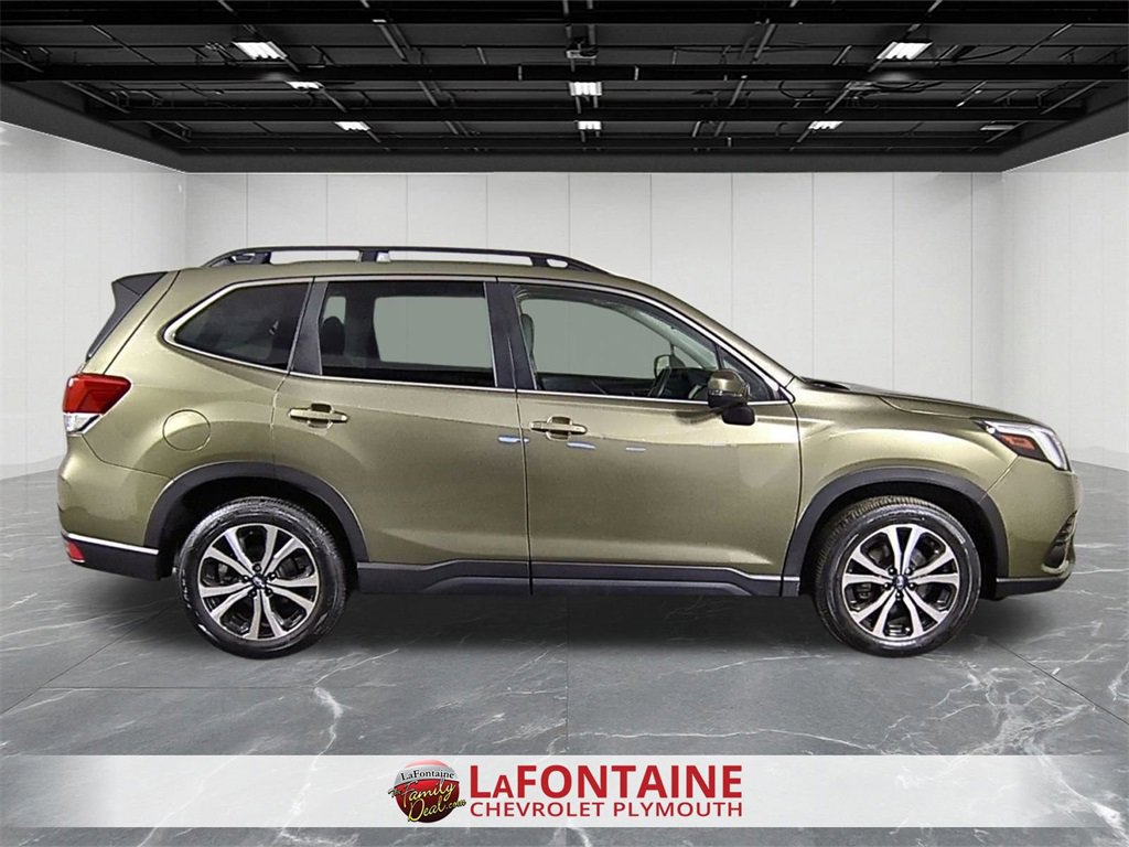 Used 2024 Subaru Forester Limited image 9