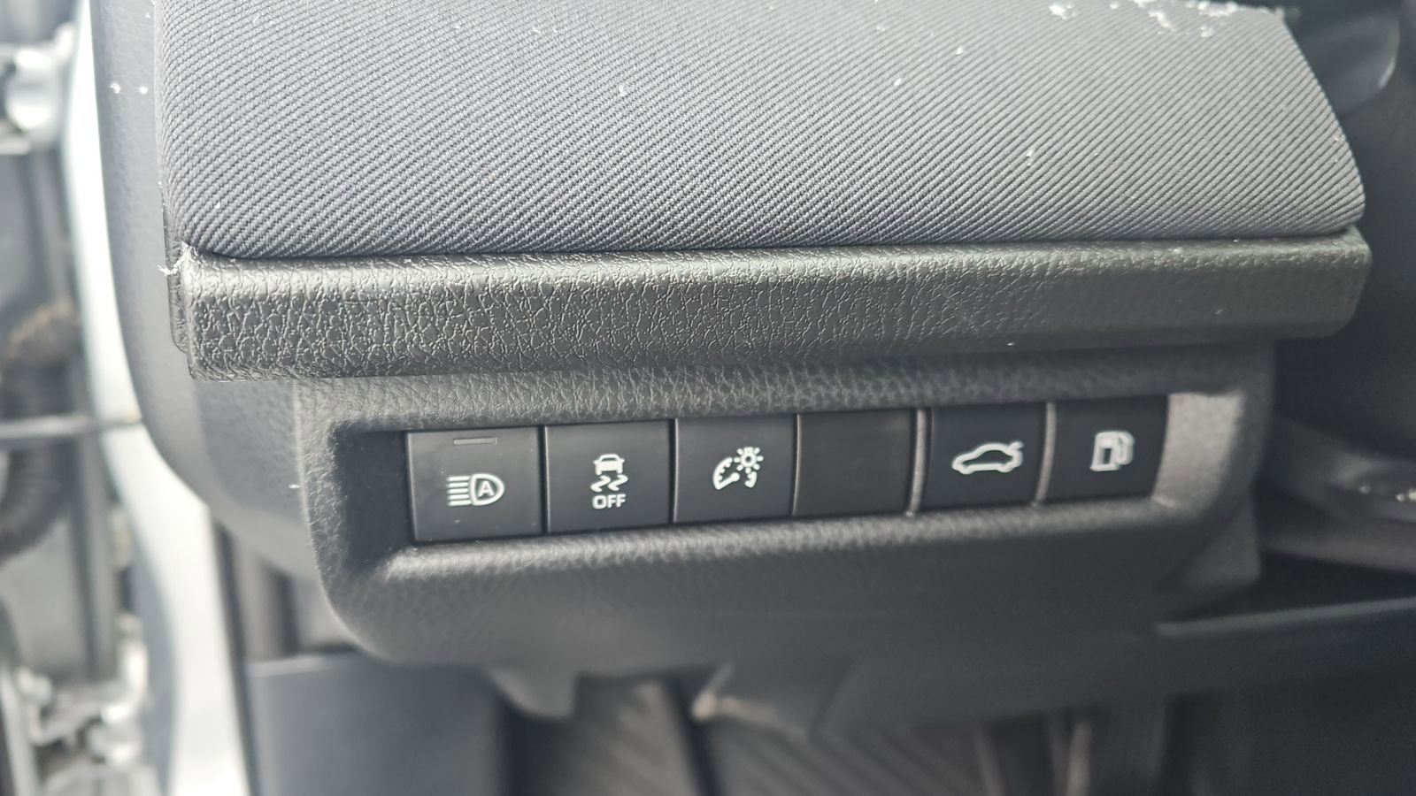 Certified 2025 Toyota Camry LE image 22