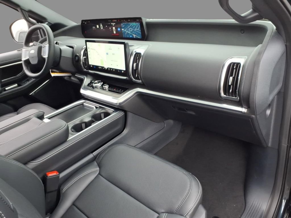 New 2026 Ford Expedition Max Platinum AWD/4WD image 12