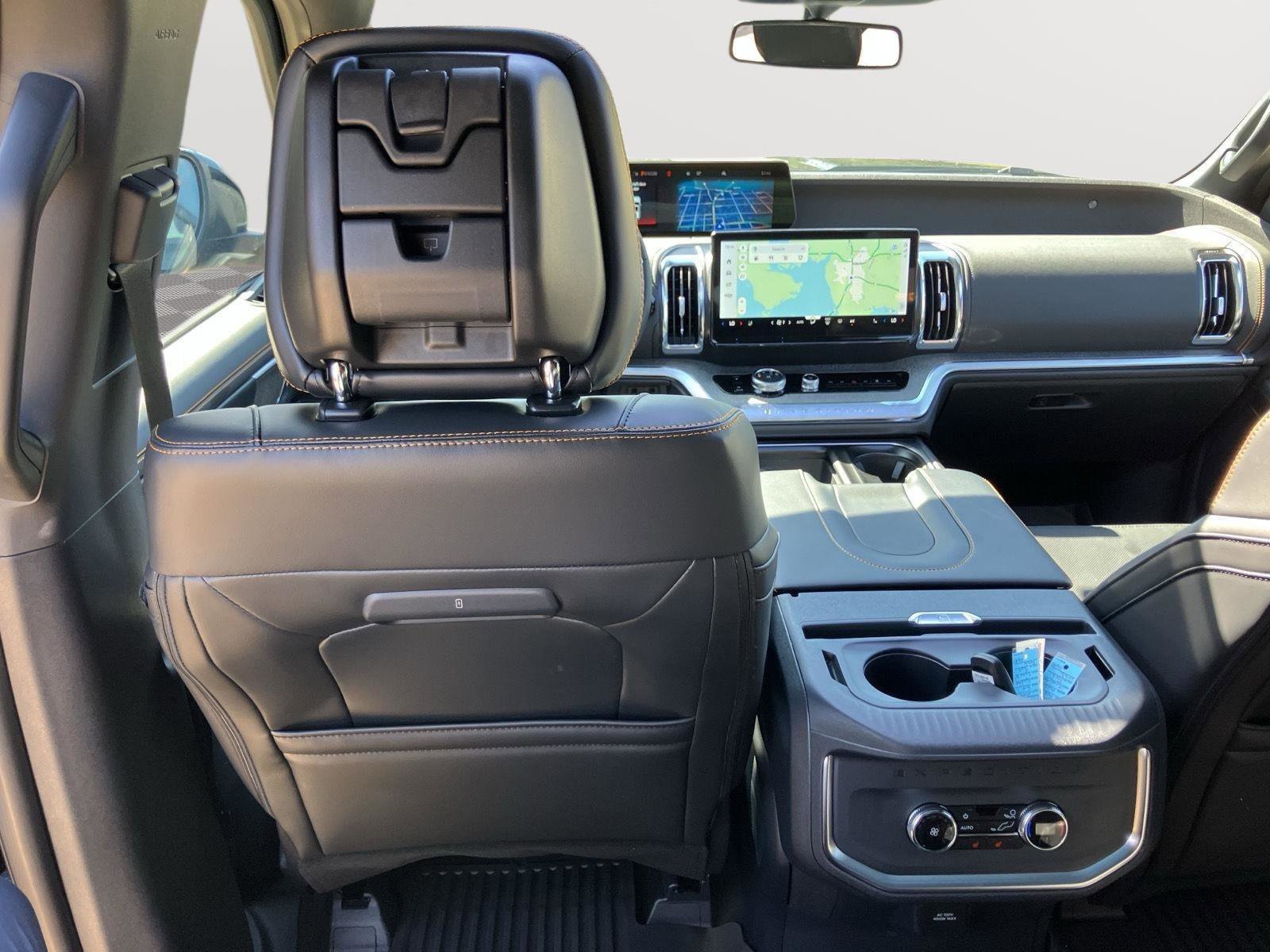 New 2026 Ford Expedition Tremor image 17