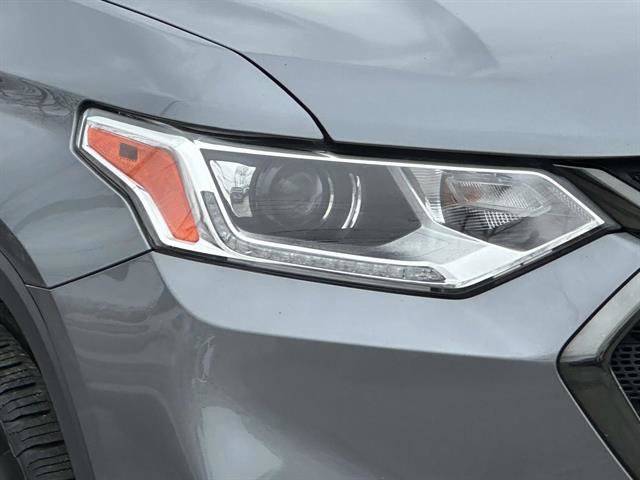 Used 2019 Chevrolet Traverse RS w/ LPO, Floor Liner Package AWD/4WD image 8