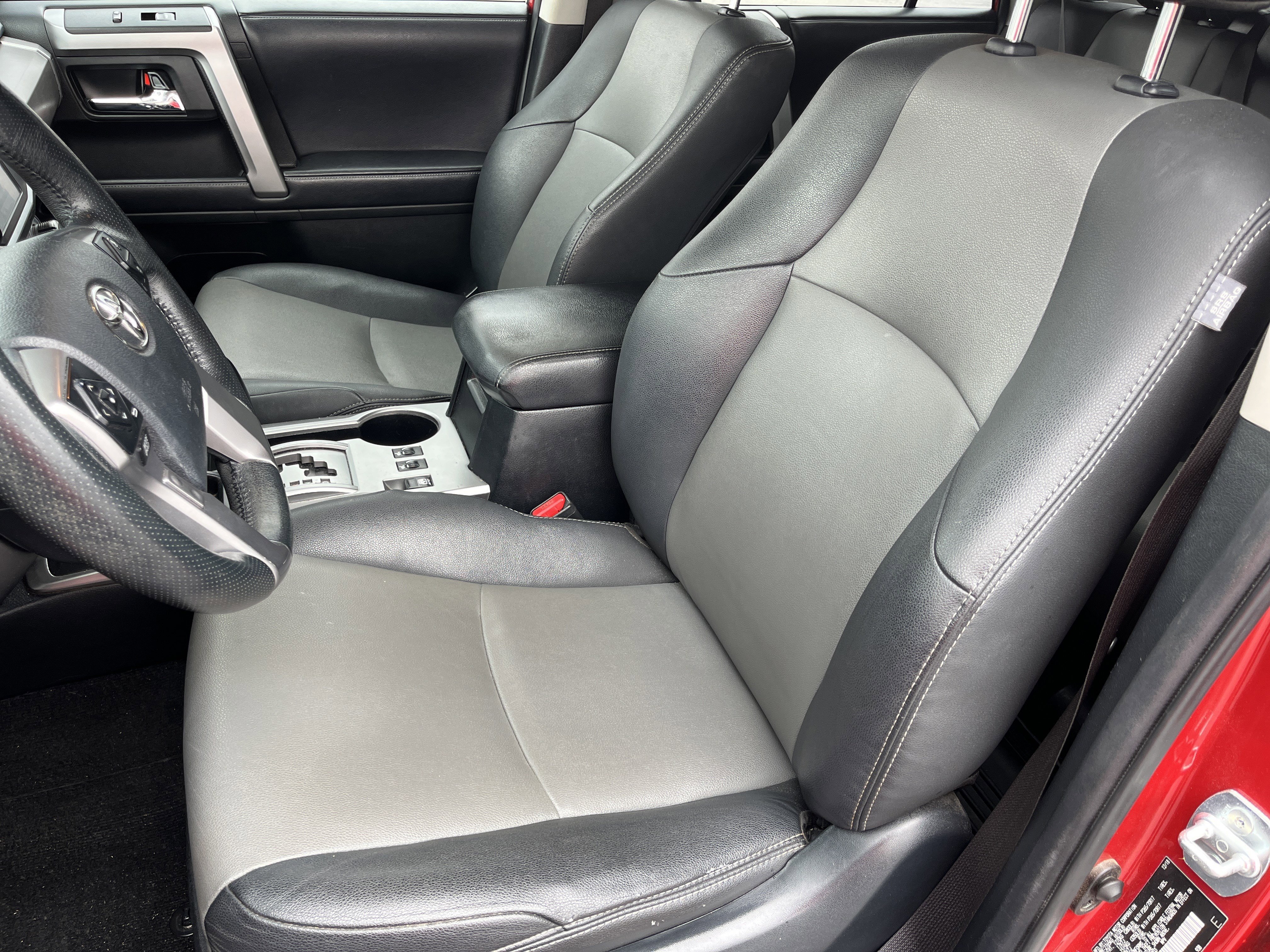 Used 2019 Toyota 4Runner SR5 Premium image 16