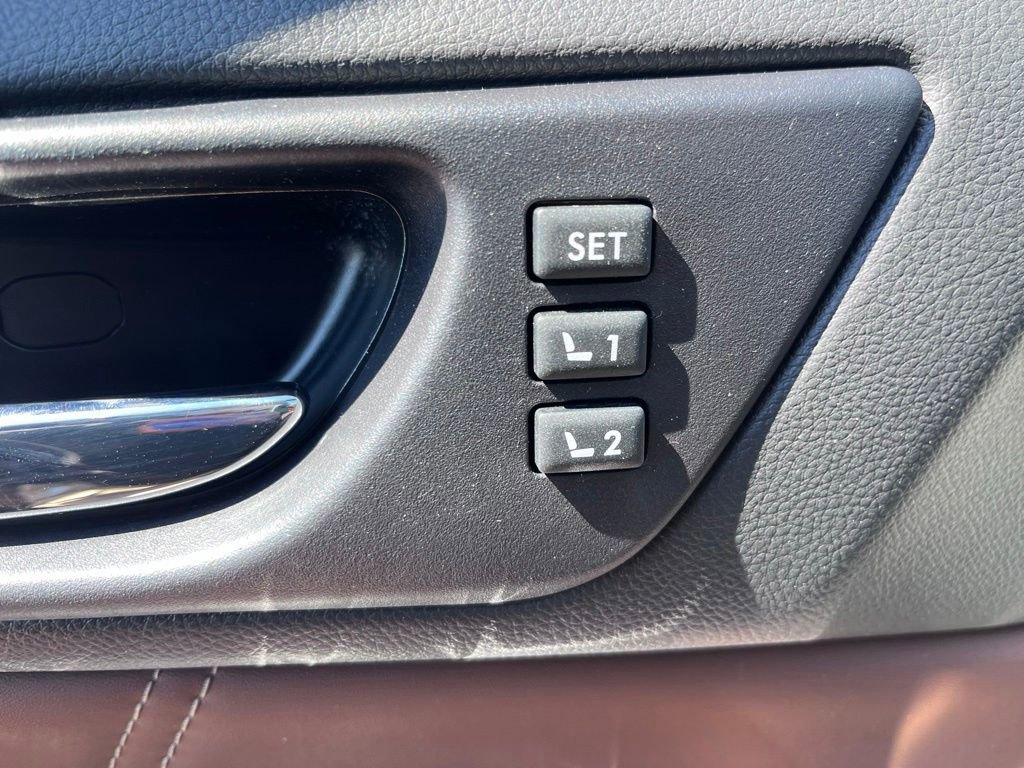 Used 2019 Subaru Outback 2.5i Touring w/ Popular Package #3A AWD/4WD image 14