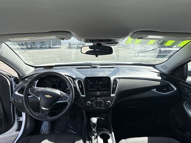 Used 2024 Chevrolet Malibu LT FWD image 19