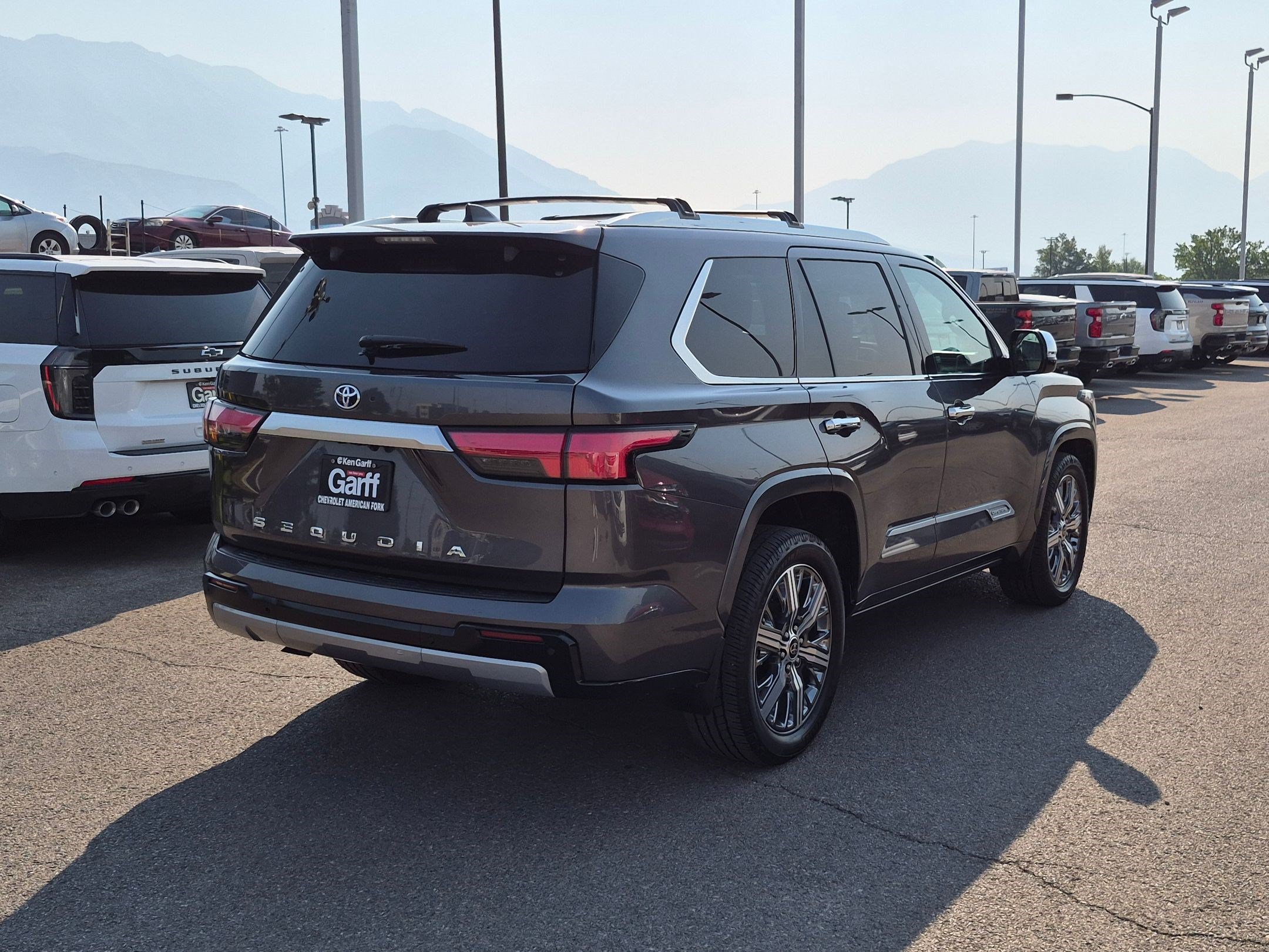 Used 2023 Toyota Sequoia Capstone AWD/4WD image 3