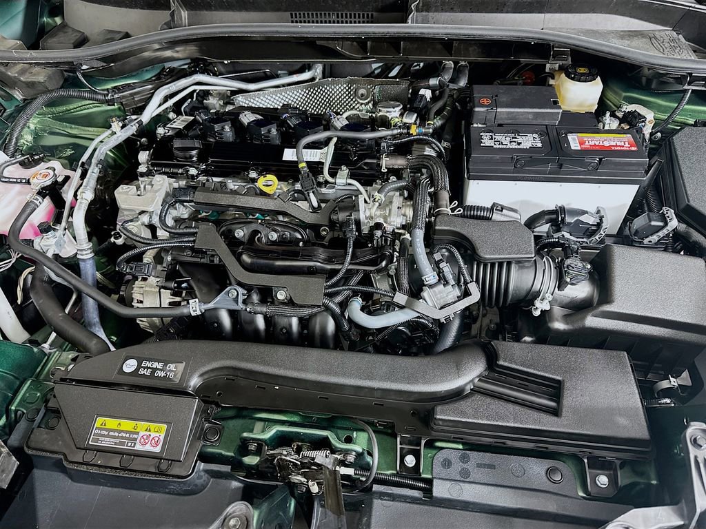 Used 2022 Toyota Corolla Cross XLE image 30