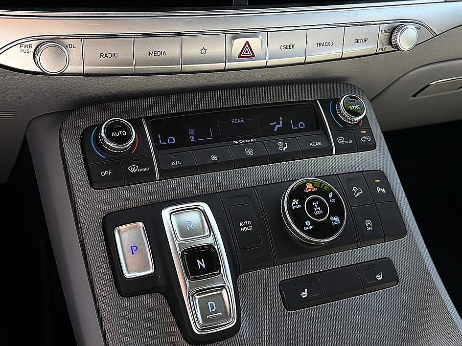 Used 2021 Hyundai Palisade SEL w/ Convenience Package image 15