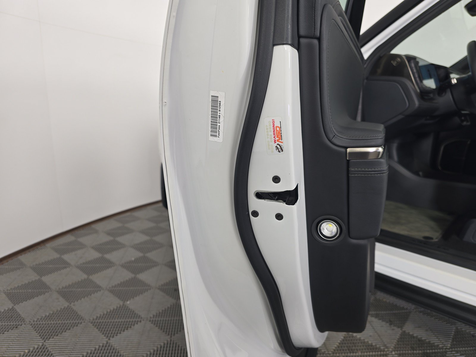 Used 2022 Rivian R1T Launch Edition AWD/4WD image 30