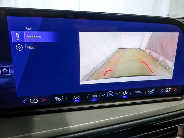 New 2026 Chevrolet Traverse LT w/ LPO, Floor Liner Package AWD/4WD image 17