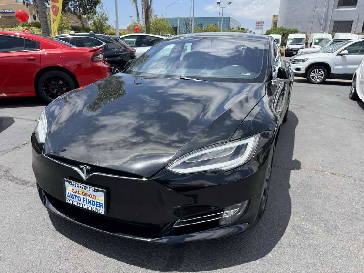 Used 2020 Tesla Model S AWD image 4