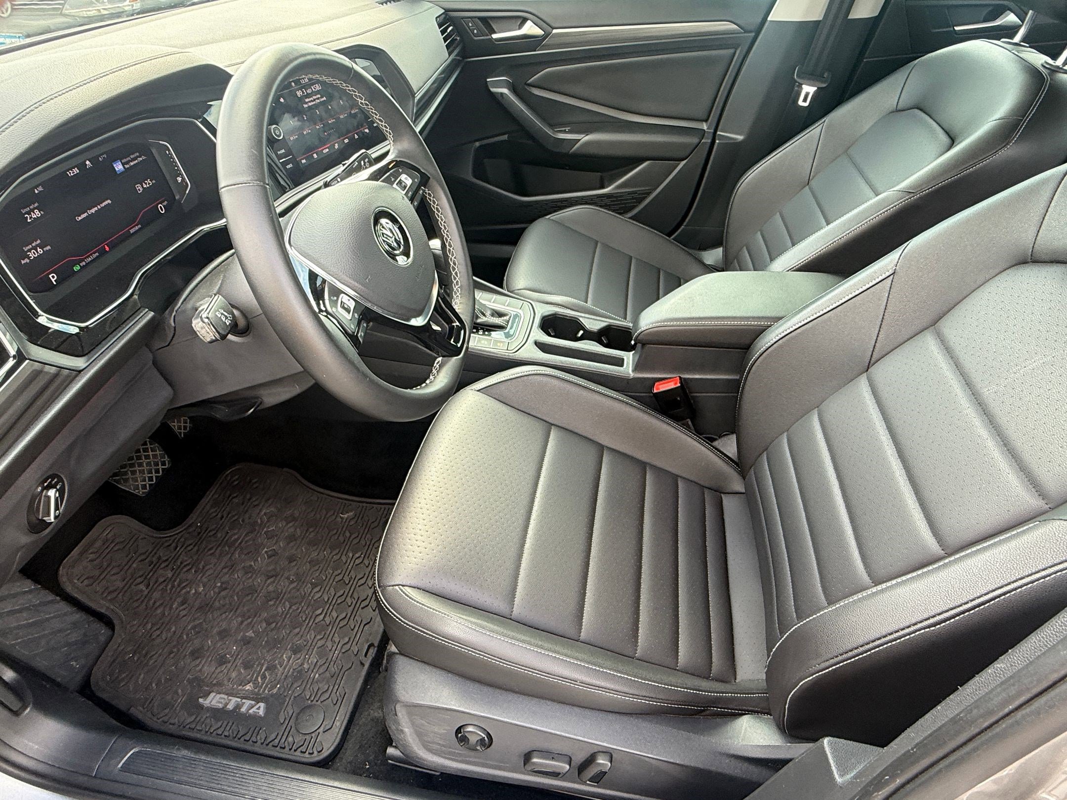 Used 2021 Volkswagen Jetta SEL image 4