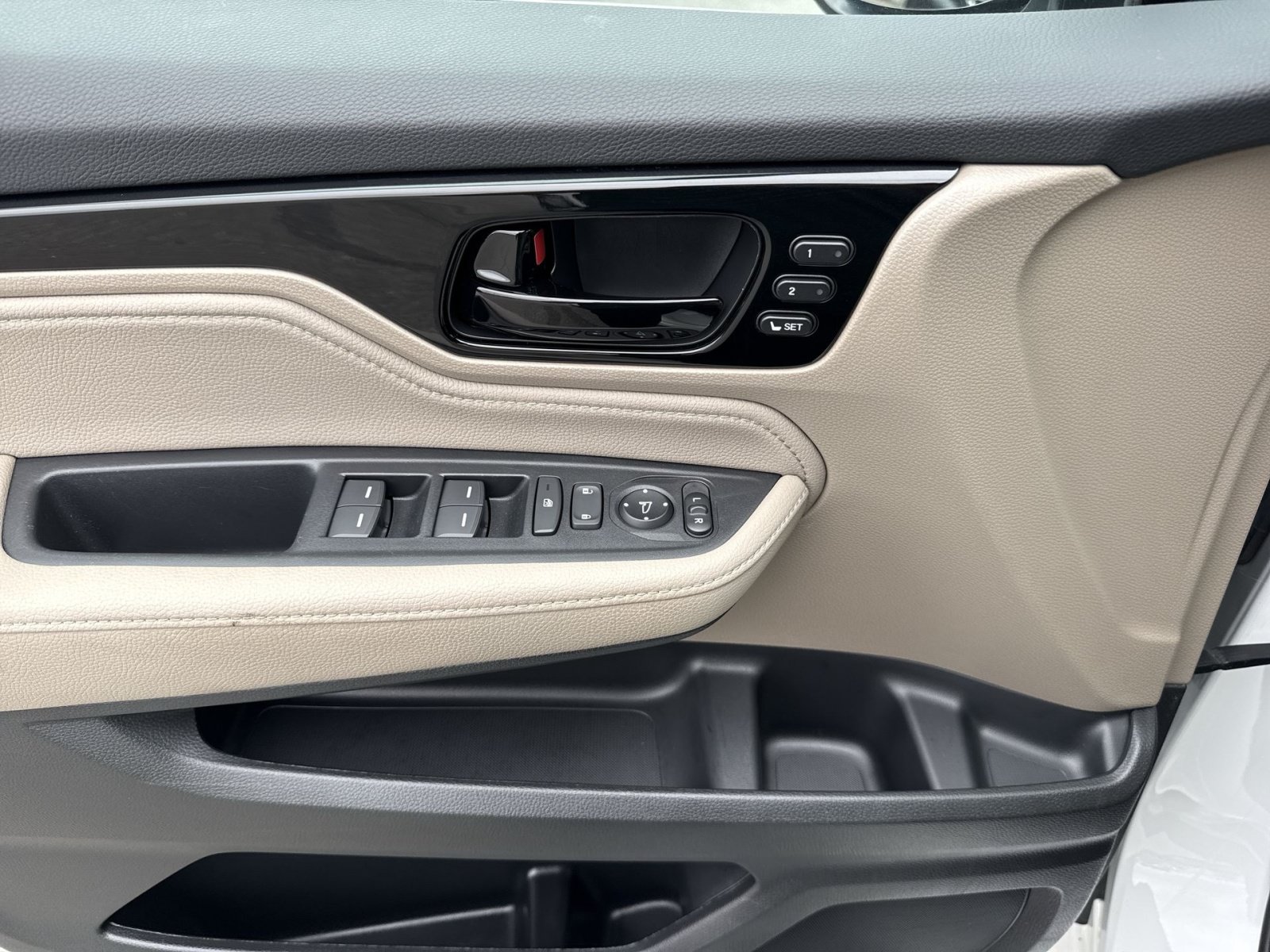 Used 2023 Honda Odyssey Touring image 15