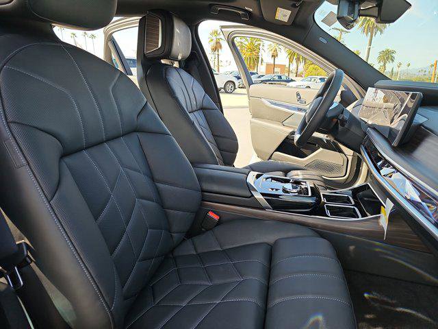 New 2025 BMW i7 eDrive50 image 10