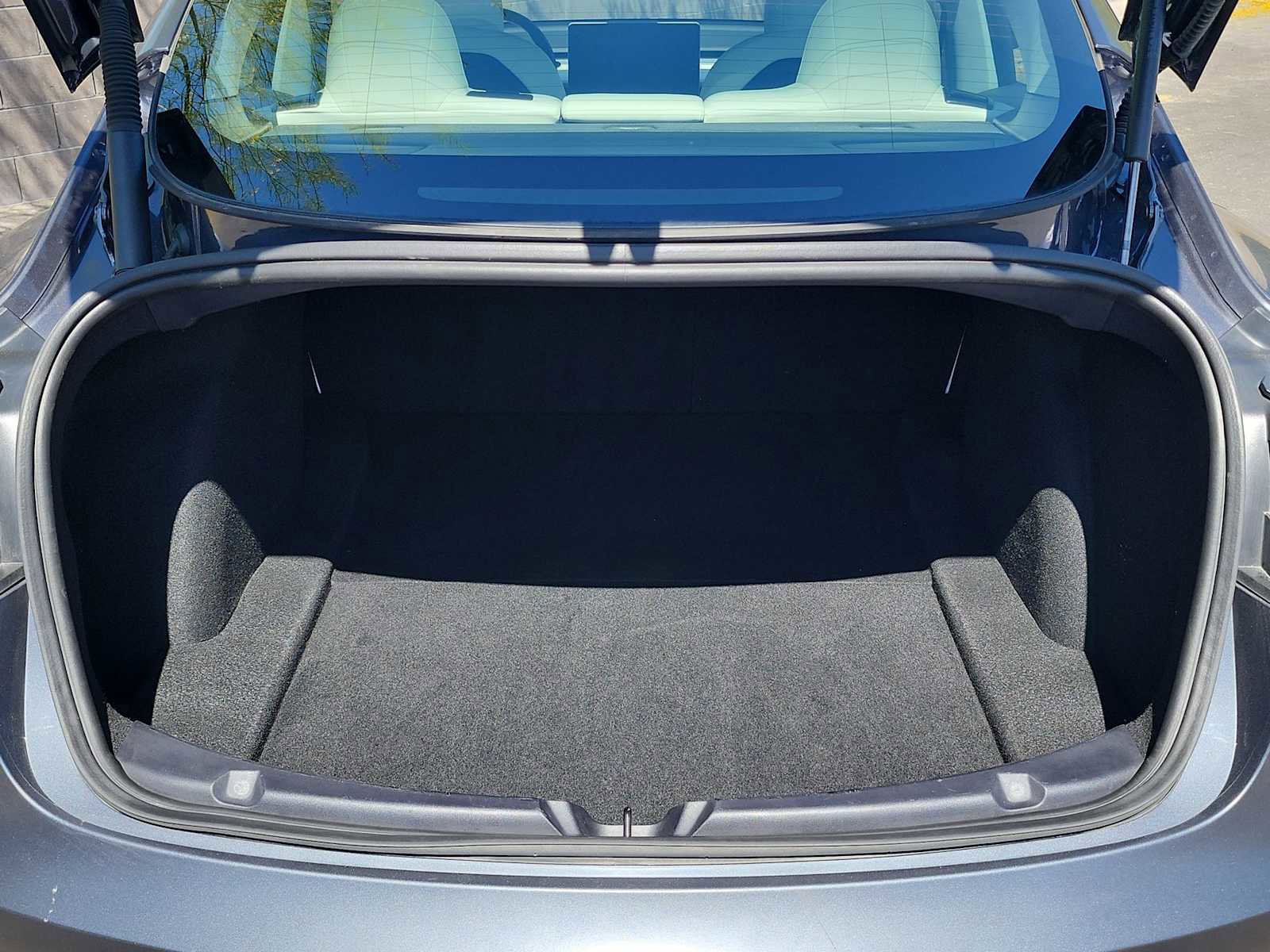 Used 2022 Tesla Model 3 Performance image 22