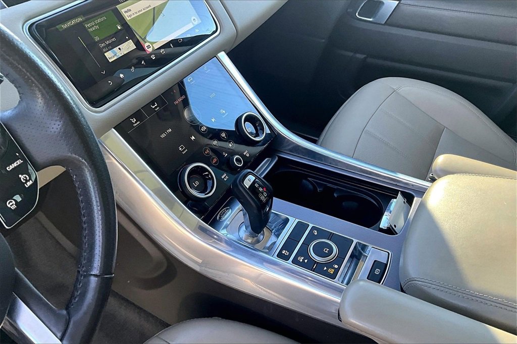 Used 2018 Land Rover Range Rover Sport HSE image 14