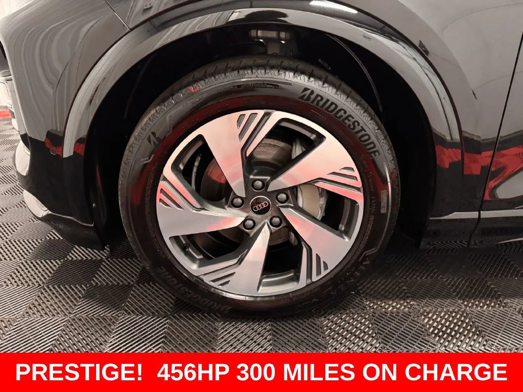 Used 2025 Audi Q6 e-tron Prestige w/ 20" Wheel Package AWD/4WD image 10