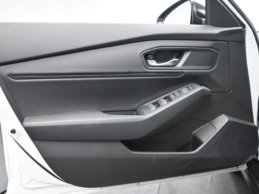 Used 2025 Honda Accord SE image 21