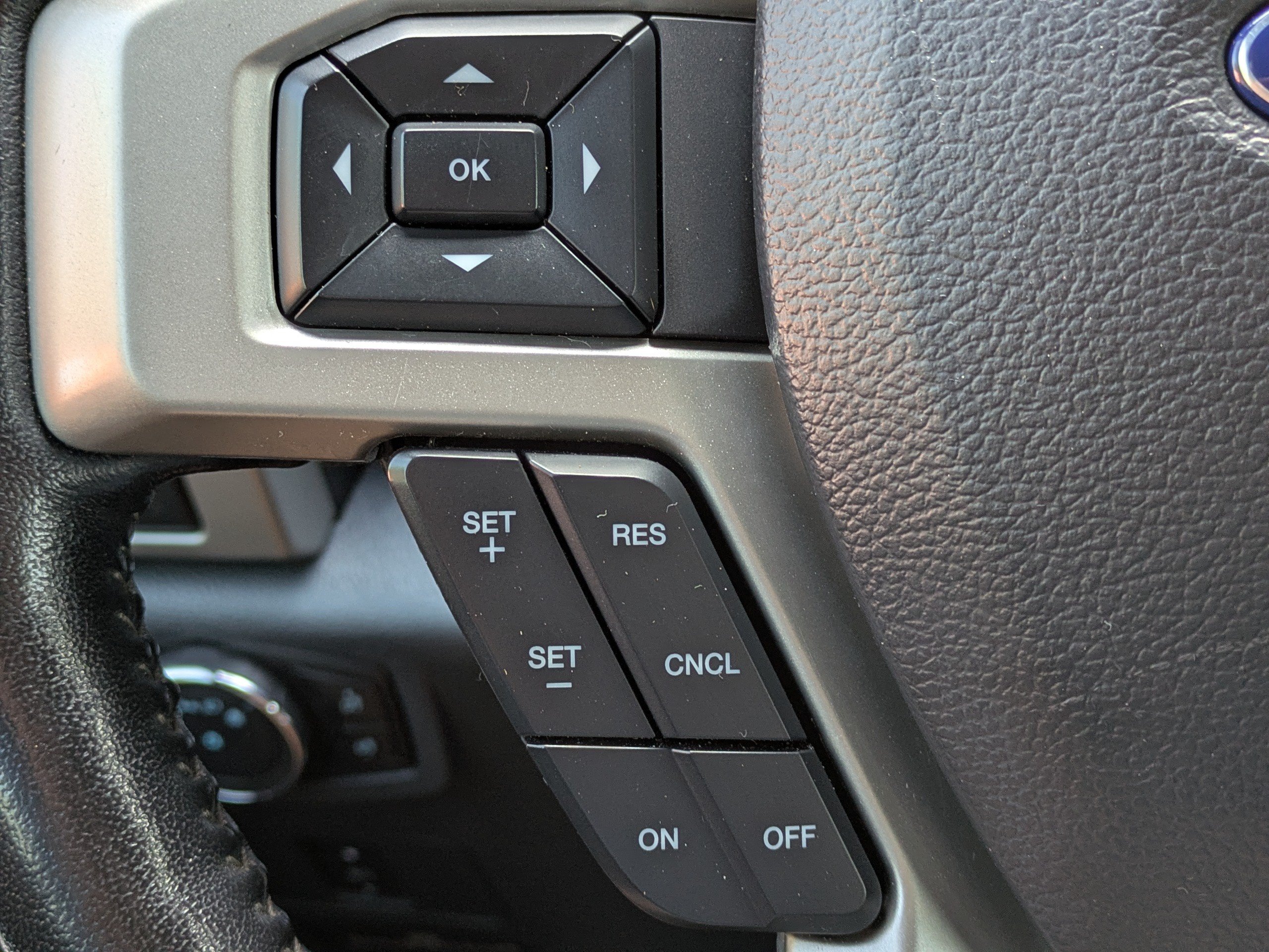 Certified 2022 Ford F250 Lariat AWD/4WD image 24