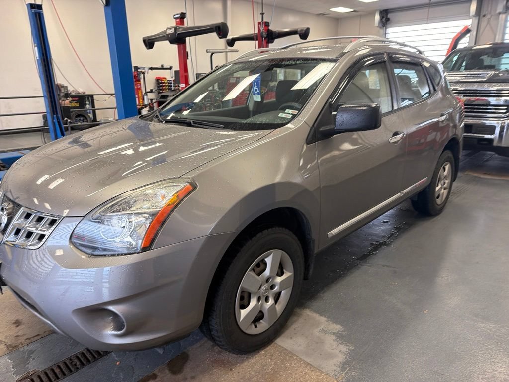Used 2015 Nissan Rogue S w/ Convenience Package AWD/4WD image 5