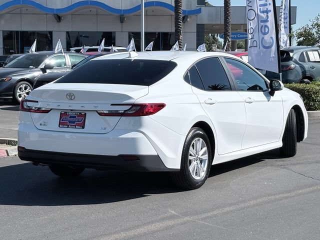Used 2025 Toyota Camry LE AWD/4WD image 5