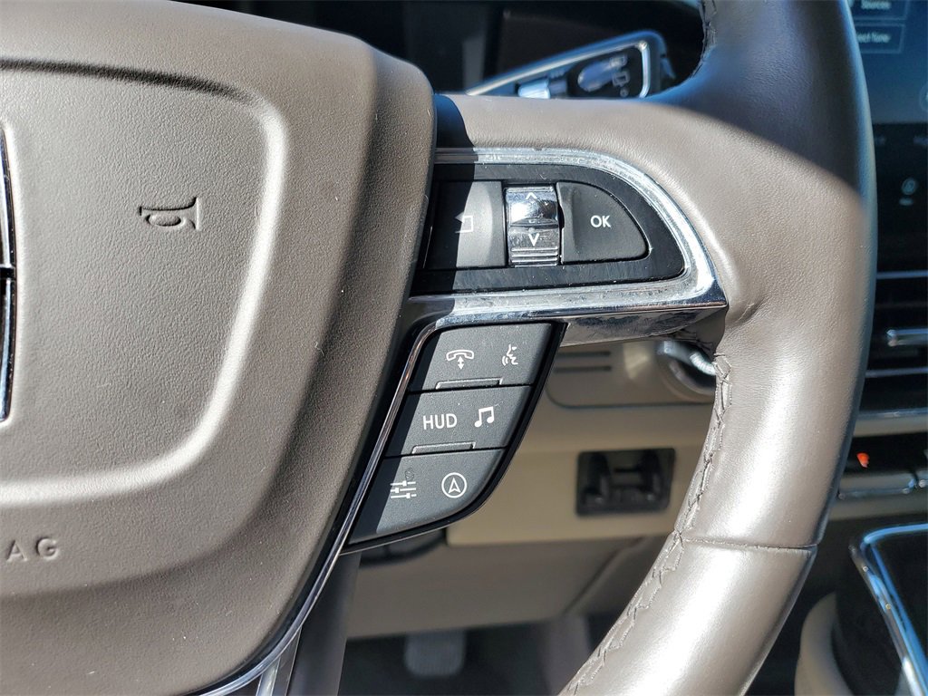 Certified 2022 Lincoln Navigator L Reserve image 25