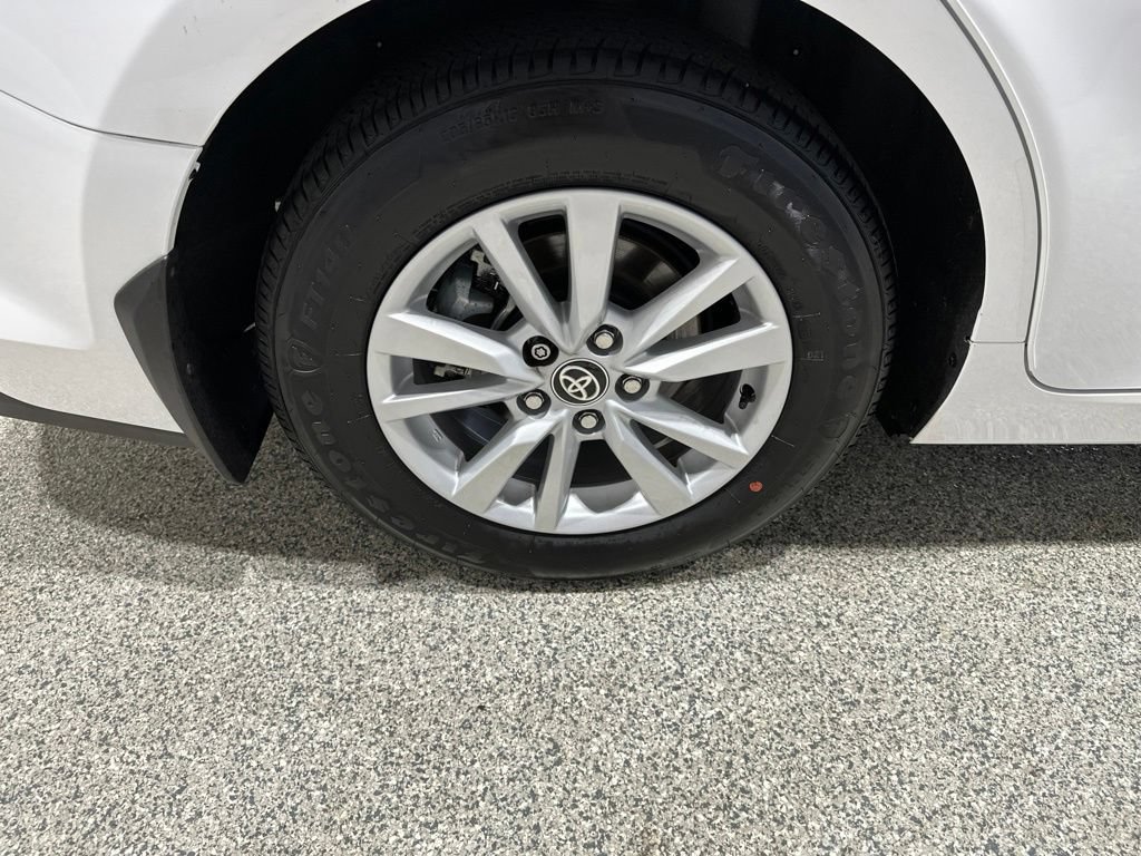 Certified 2026 Toyota Camry LE AWD/4WD image 20
