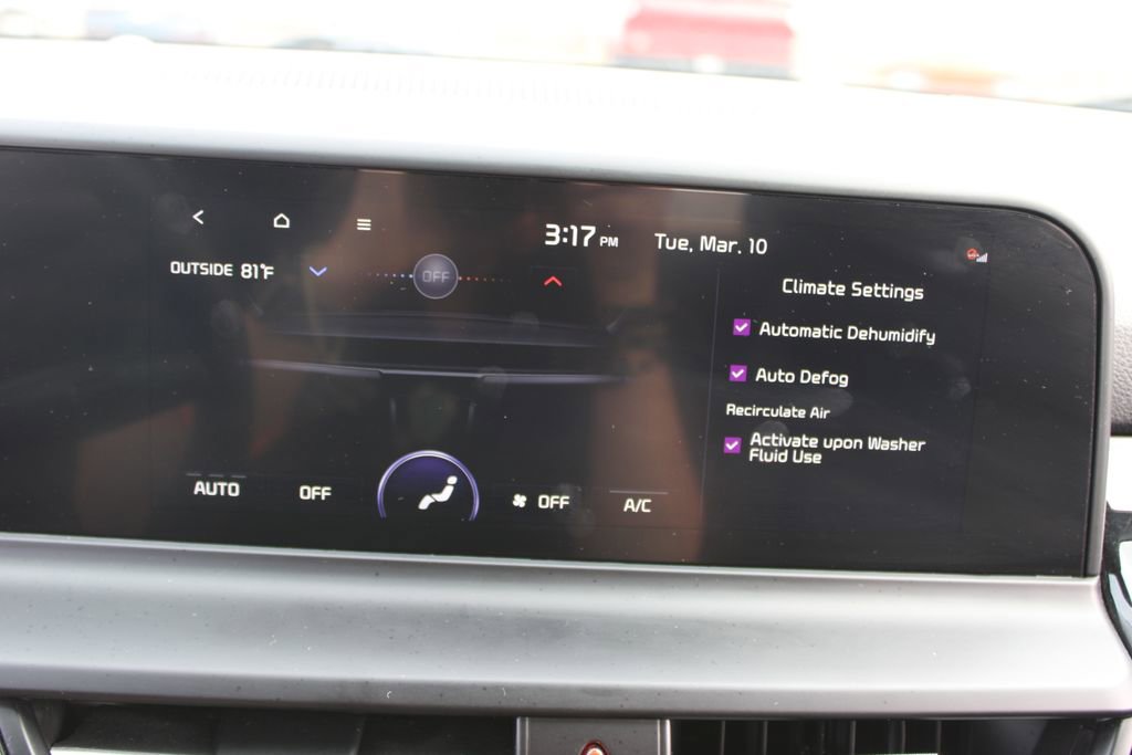 Used 2025 Kia Seltos S image 45